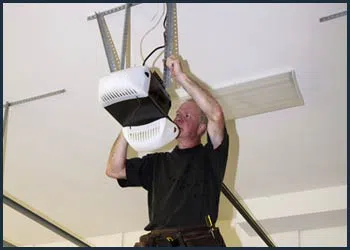 Garage Doors Store Repairs Escondido, CA 442-242-0015 - cont-gdr-door-opener-08m