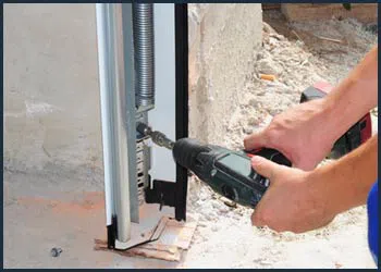 Garage Doors Store Repairs Escondido, CA 442-242-0015 - cont-gdr-door-spring-08m